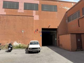 Capannone industriale in Ca n'Aurell
