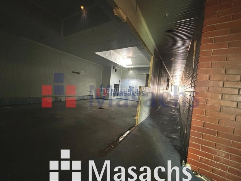 Foto 1fd7005a-8ab1-4e43-93bd-7b860cc29a80. Capannone industriale in Can Parellada Terrassa