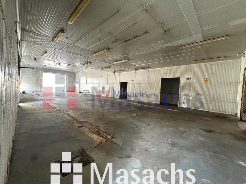 Foto 2e60f614-d844-4011-b469-3acb350e8090. Capannone industriale in Can Parellada Terrassa