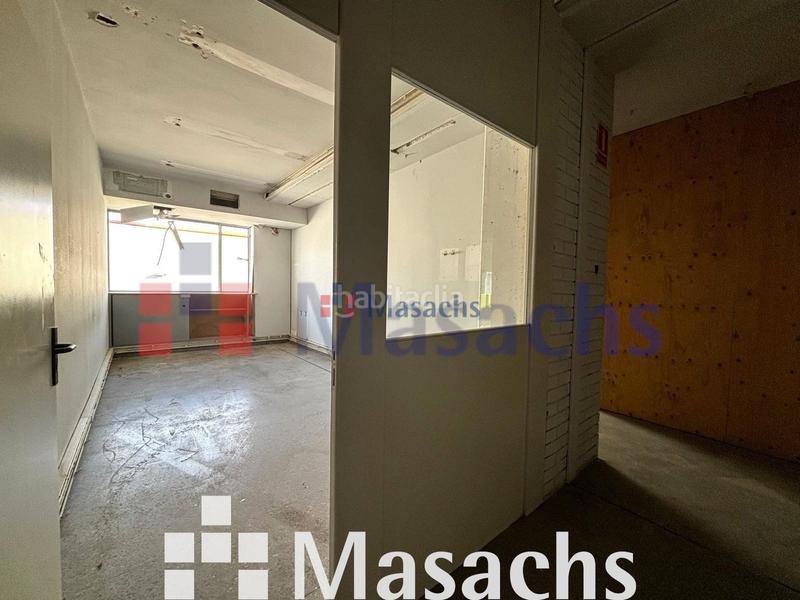 Foto 69213698-b784-4fe9-9b2a-4a3a57708492. Capannone industriale in Can Parellada Terrassa