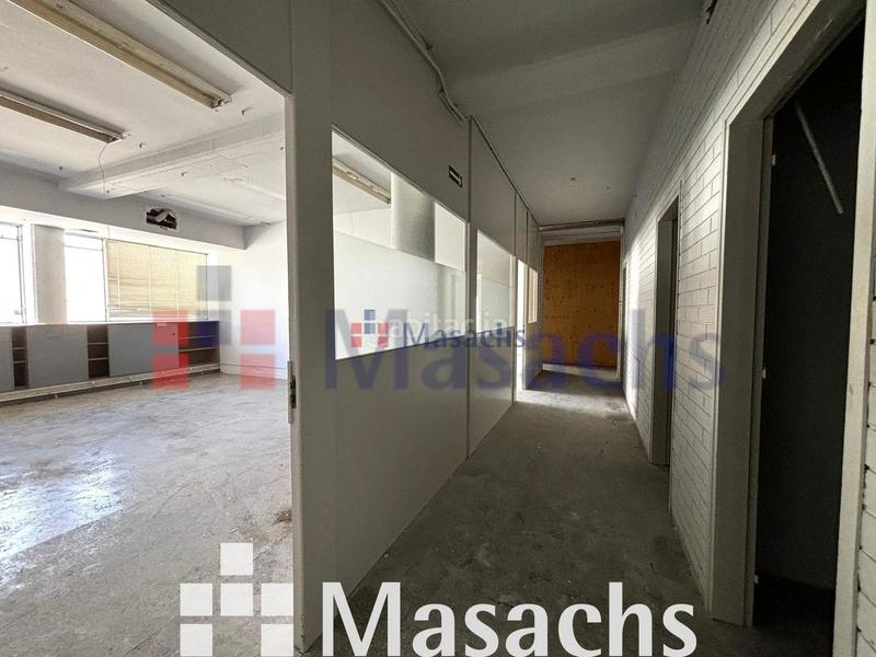 Foto 6c86344f-e8e5-4447-8373-f71880d4a078. Capannone industriale in Can Parellada Terrassa