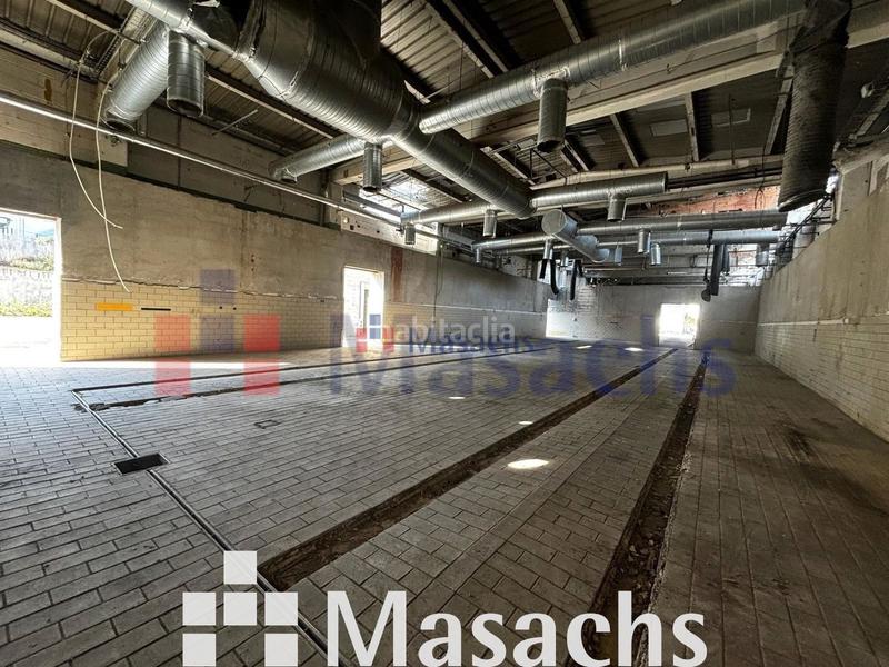 Foto 7399756f-df31-40b9-b391-97415f0f4fa9. Capannone industriale in Can Parellada Terrassa