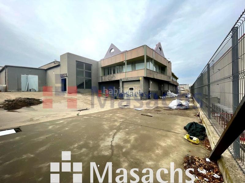 Foto a45d9276-fe05-4bba-b1fd-bb5492659c0a. Capannone industriale in Can Parellada Terrassa