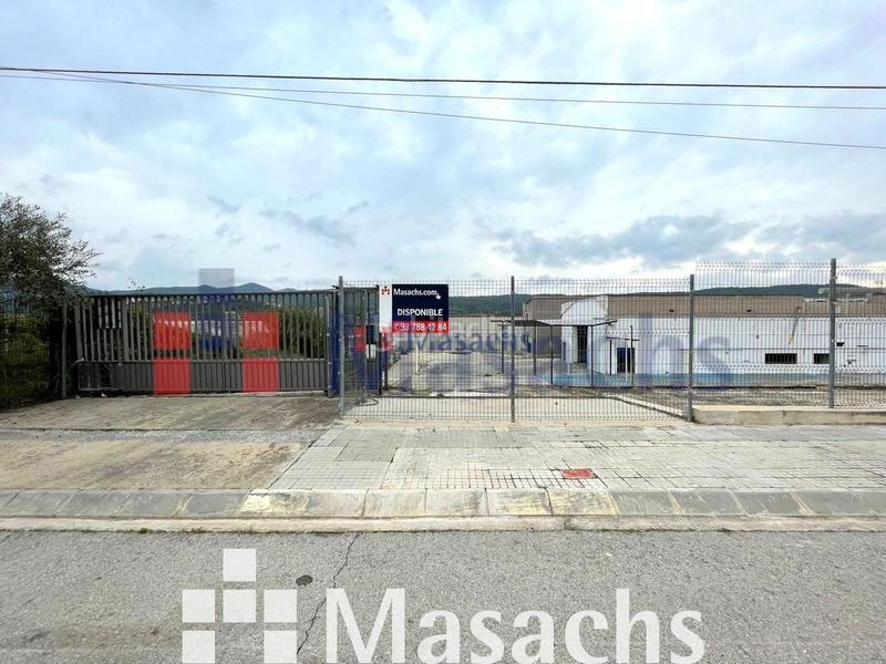 Foto bfa6eec6-7943-4bad-94f7-5fa80610c5e7. Capannone industriale in Can Parellada Terrassa