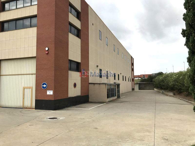 Foto bb6d84cb-be39-4e6e-bd6d-40f48072ef50. Location bâtiment à usage industriel dans Mas Duran Sant Quirze del Vallès