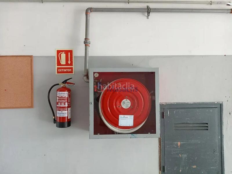 Foto 3f476861-b89d-4456-abbf-18f68b3dcbff. Rent industrial building in Gràcia Sabadell