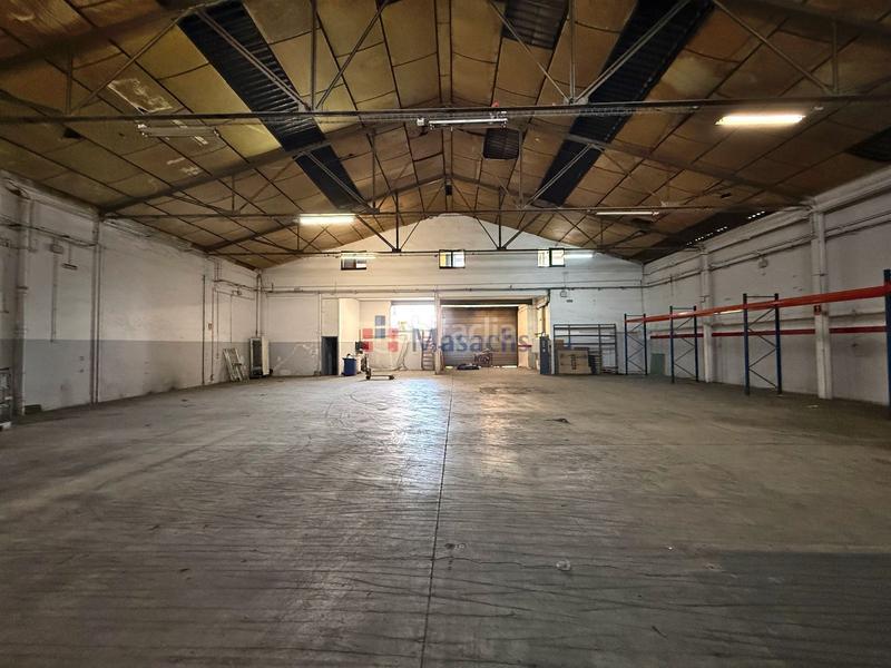 Foto 4360a658-aa0d-40d4-abfa-1d750aab5f22. Affitto capannone industriale in Santa Coloma de Cervelló