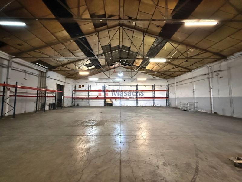 Foto 1814da40-a6f6-4e47-b1e0-d0e0d2fb797d. Affitto capannone industriale in Santa Coloma de Cervelló