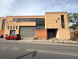 Miete Fabrikhalle in Santa Coloma de Cervelló. Nave industrial en alquiler en santa coloma de cervelló  800 m