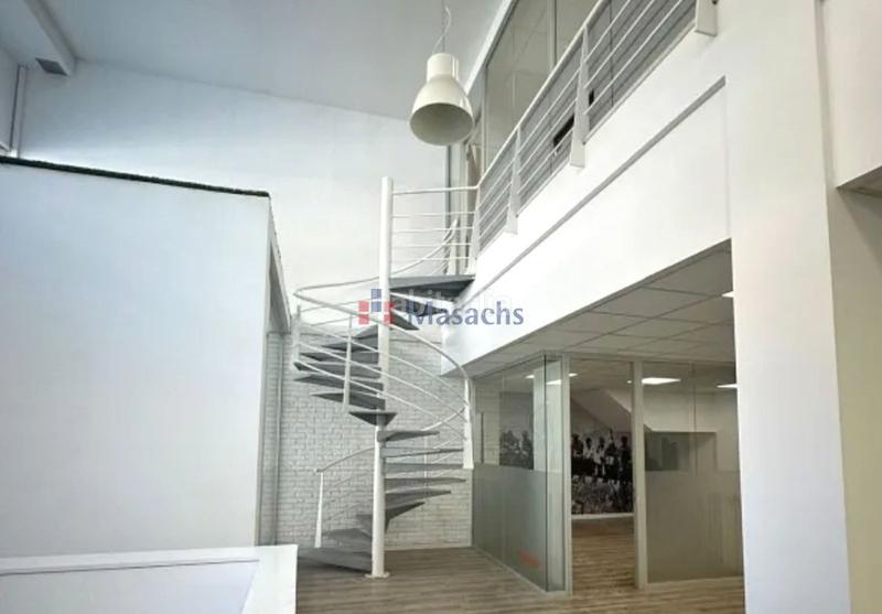 Foto a62d7691-8112-4d5e-a88d-c9a6211c07a5. Alquiler local comercial en El Pedró Cornellà de Llobregat