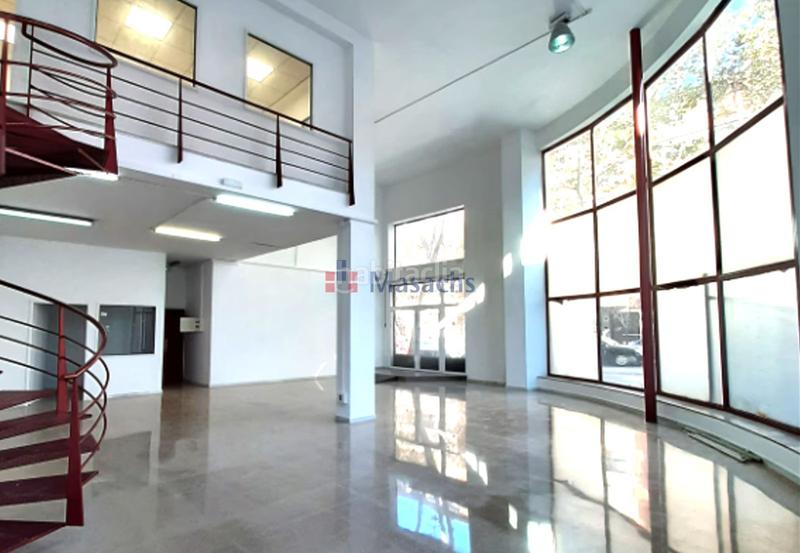 Foto e5b2a7ce-320e-4535-baf0-8753e55ee707. Lloguer local comercial a El Pedró Cornellà de Llobregat