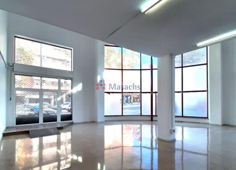 Foto ea3f511d-d06a-4608-adcf-c106ff30f48a. Lloguer local comercial a El Pedró Cornellà de Llobregat