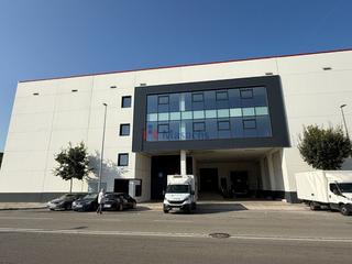 Location Bâtiment à usage industriel à Centre. En lhospitalet de llobregat