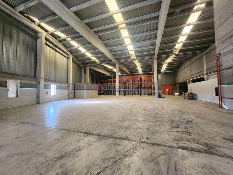 Foto cec09f76-c917-4dd3-91f7-4d113cb4ce6c. Affitto capannone industriale in Zona Industrial Rubí