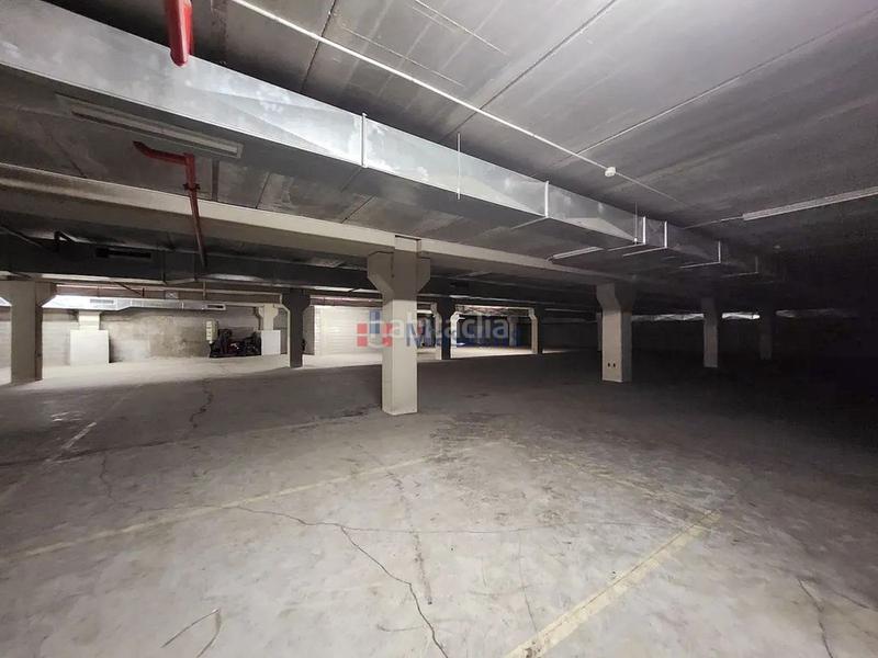 Foto c3457e66-f4ad-4aad-871c-fd394c3ae94b. Alquiler nave industrial en Zona Industrial Rubí