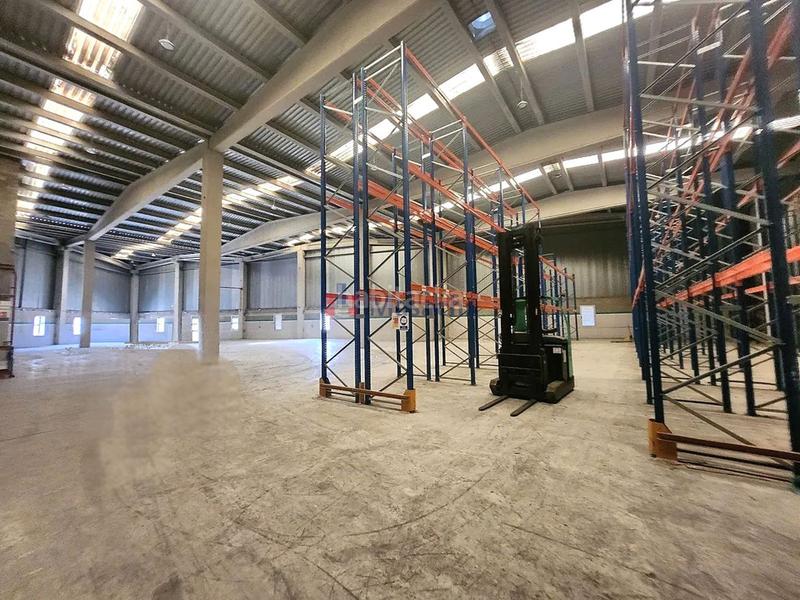 Foto e99f3490-21ed-4d35-9cfd-6e5fc6eb9f85. Alquiler nave industrial en Zona Industrial Rubí