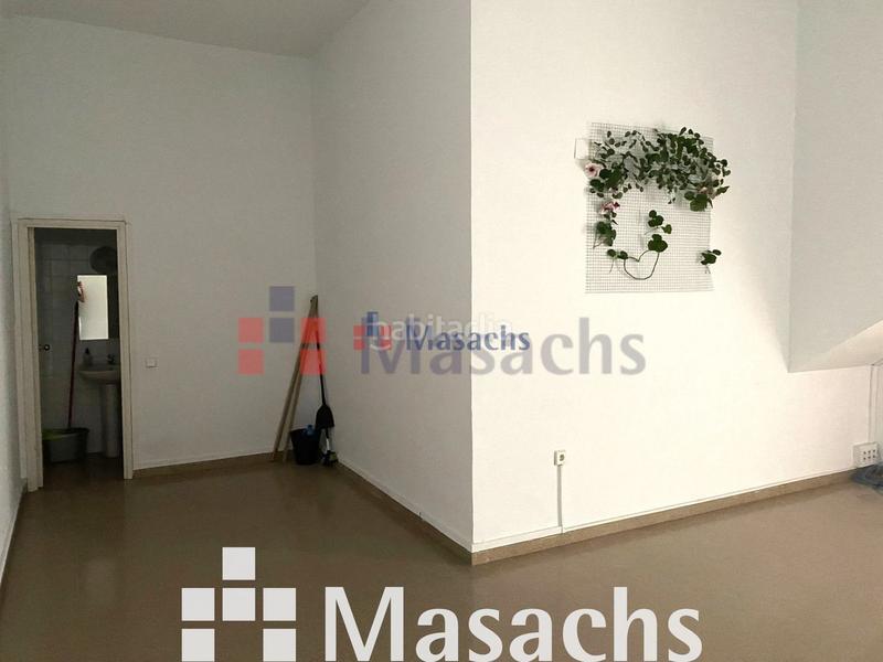 Foto 3ca752f2-e99d-4b65-bc25-796a71139cba. Local comercial a Ca n'Anglada Terrassa