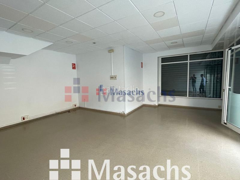 Foto 8f067f67-28dd-4e51-bd19-2351c83c5ee5. Local comercial a Ca n'Anglada Terrassa