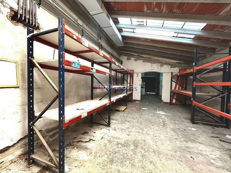 Foto 24a3f011-fe42-4db1-952b-15dade0af346. Alquiler nave industrial en Sant Narcis Girona