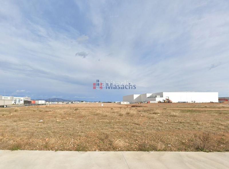 Foto 4b722df6-bc25-48b9-89ce-2d29e2dc229f. Terrain industriel dans Far d´Empordà (El)