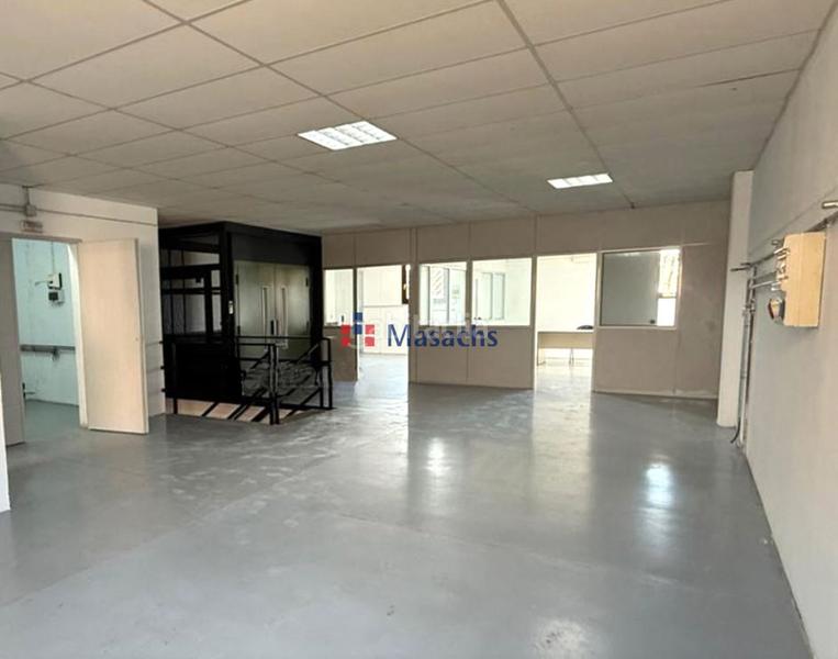 Foto 16644239-ade8-4830-90ee-d4f16f4c57ba. Nave industrial en Ca n'Aurell Terrassa