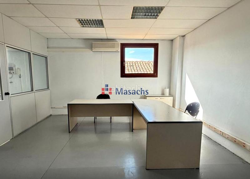 Foto b28f8341-54cb-4a82-8e66-9e17431417f5. Nave industrial en Ca n'Aurell Terrassa