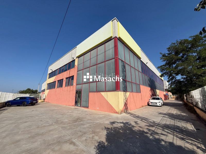 Foto 6e881544-a55f-48f6-8daa-ff9125e1de98. Fabrikhalle in Navàs