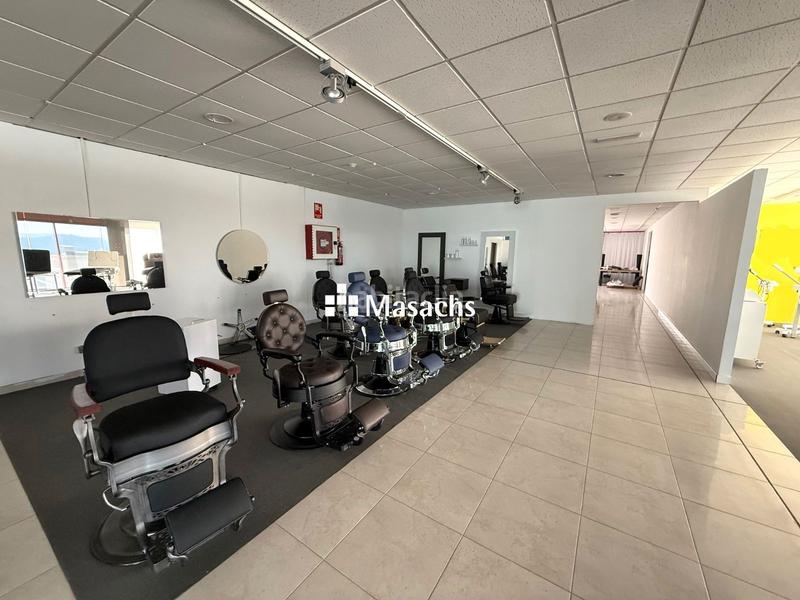 Foto bc9877e1-5d21-40d4-897d-86041d293cd6. Fabrikhalle in Navàs