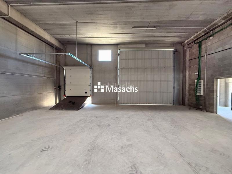 Foto 8a4ceac6-7082-45f9-a4e3-c16ee130063b. Miete fabrikhalle in Can Vinyals Esparreguera