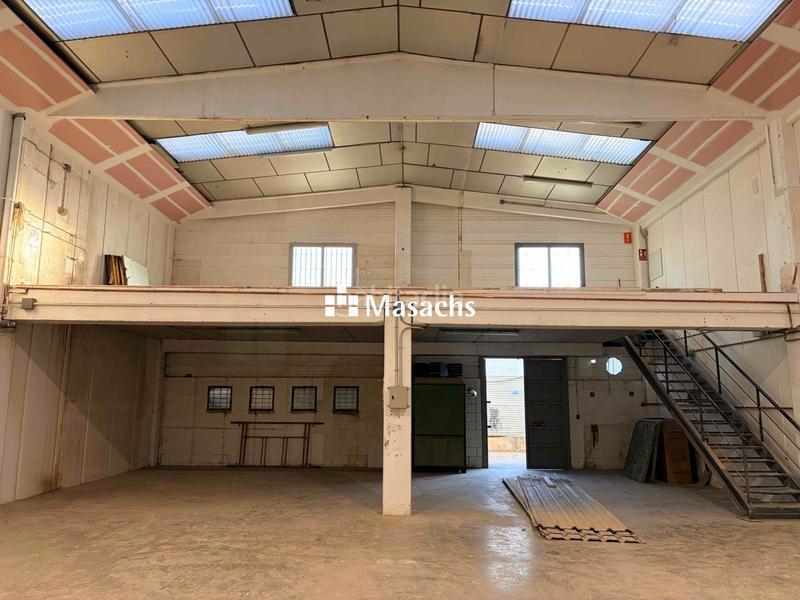 Foto f863d055-4e0e-4a4b-9a2d-77438a727ca4. Location bâtiment à usage industriel dans Can Roqueta Sabadell