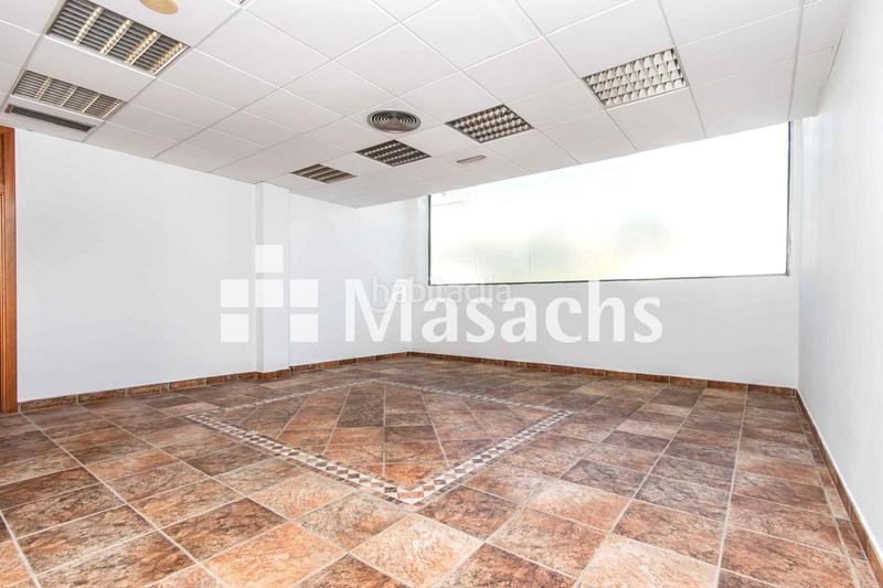 Foto 9571f145-99ea-4b42-a5d4-7bc01a258730. Locale commerciale in Zona Esportiva Terrassa