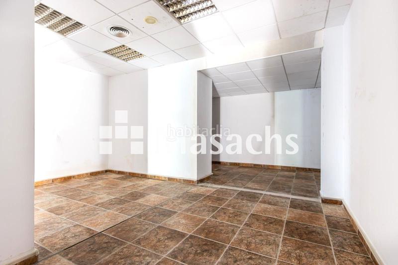 Foto d0466349-99cc-4d17-a4ac-d0c10a276307. Locale commerciale in Zona Esportiva Terrassa