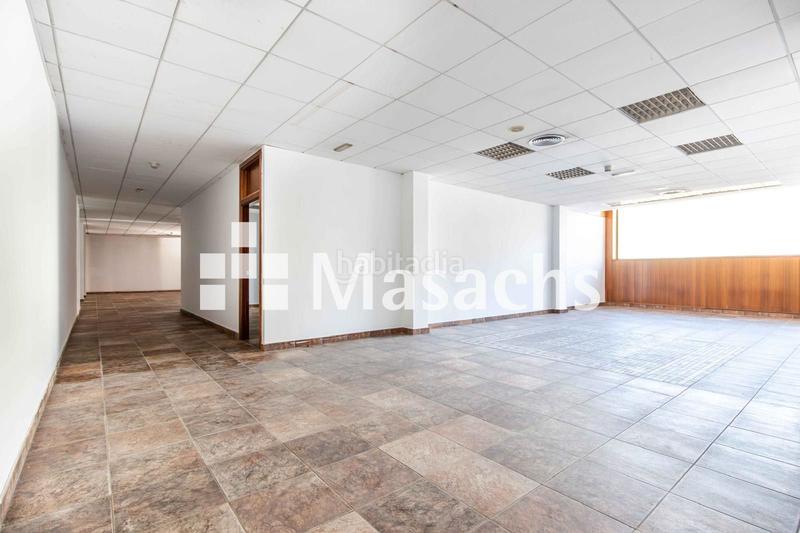 Foto f9184f25-ef51-46c9-b4b5-1062063a1eb6. Locale commerciale in Zona Esportiva Terrassa