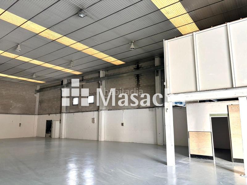 Foto 6e15e27b-aa71-4eef-9f62-b5a7fd838bbe. Rent industrial building in Sud-Zona Industrial Castellar del Vallès