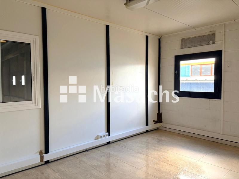 Foto fc974688-0b75-4727-a9b1-66b1a4f25ed4. Rent industrial building in Sud-Zona Industrial Castellar del Vallès