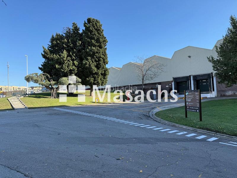 Foto 7004b1c1-cec9-455b-a0d1-ee4801c2e775. Rent office space in Zona Nord Rubí