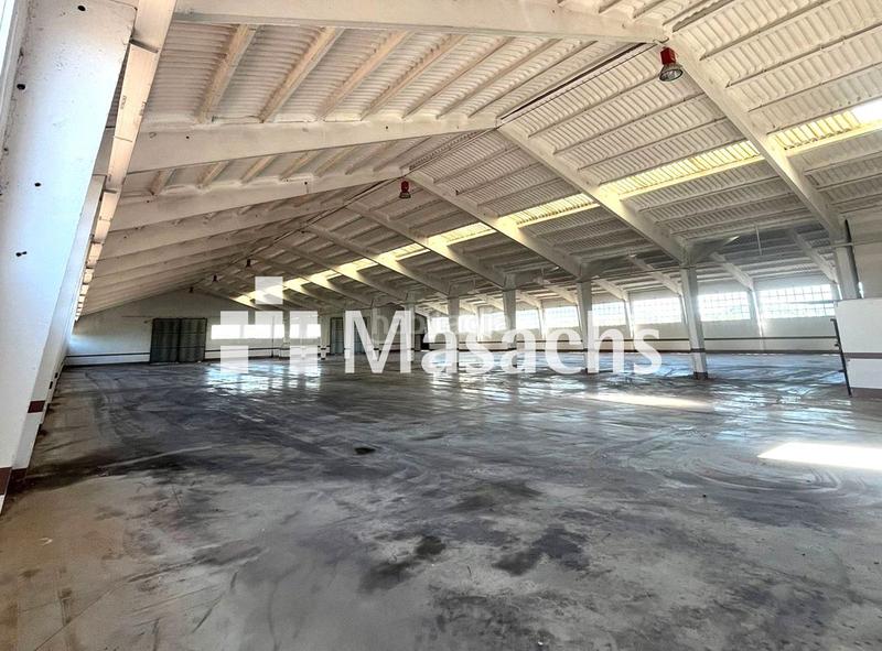 Foto 75feba1e-868c-4ec6-b92f-13a01f85a2dd. Lloguer nau industrial a Montblanc