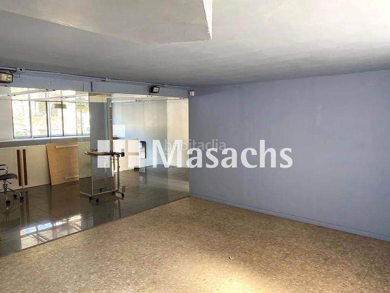 Foto 772a1853-1685-4090-bf05-971b919849af. Lloguer local comercial a Creu Alta Sabadell