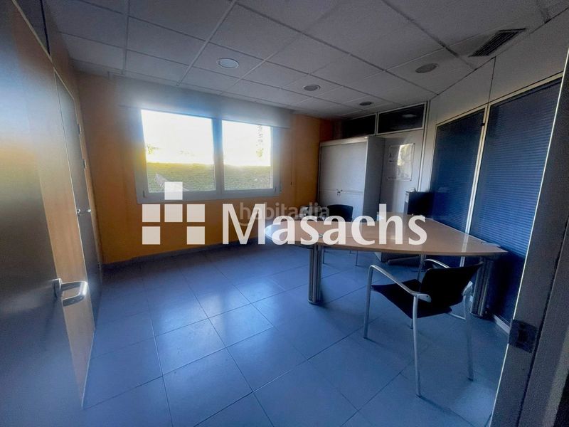 Foto 57d6263e-f9a6-4d43-a34e-fb08167be633. Oficina a Centre Sabadell