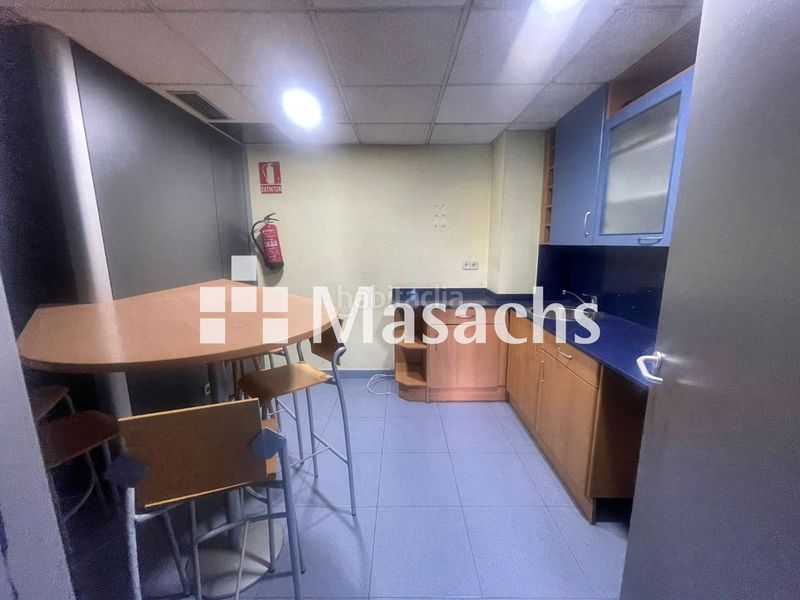 Foto 6ea81162-f573-49a2-a508-bb73047472b6. Oficina a Centre Sabadell