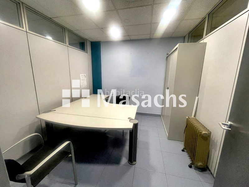Foto d3c4d47c-6439-4820-b031-0802c20f43b4. Oficina a Centre Sabadell