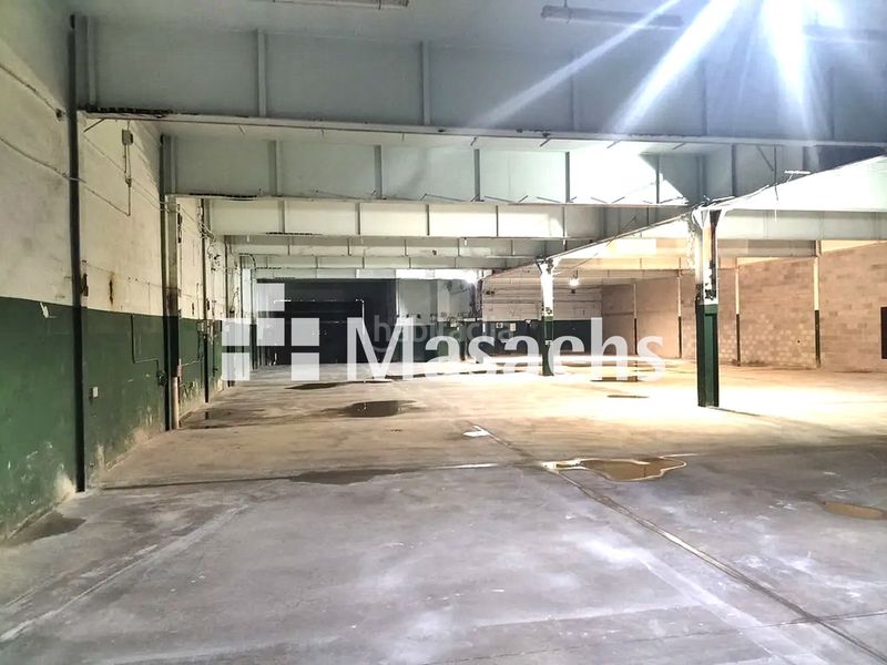 Foto 0ba05e88-1a85-4fa6-a942-da97bced39ad. Nau industrial a Gràcia Sabadell