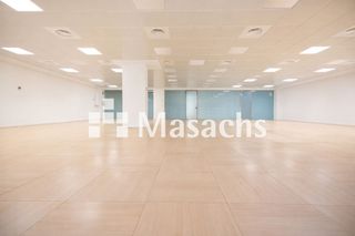 Ufficio in Roquetes-Can Magí. En sant cugat del vallès