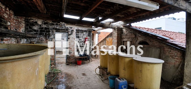 Foto 79f766b4-976d-421c-81a1-16393d683c18. Nau industrial a Els Merinals Sabadell