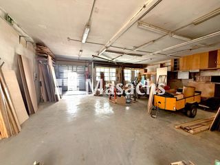 Lloguer Nau industrial a Sant Pere Nord. Nau industrial de 140m2 a terrassa