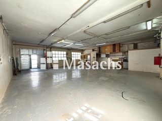 Nau industrial a Sant Pere Nord