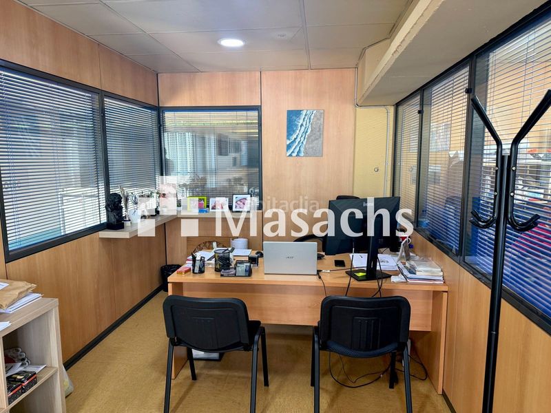 Foto ce27fdf2-6c6a-4900-8b3c-bd3289227b95. Affitto capannone industriale in Can Parellada Terrassa