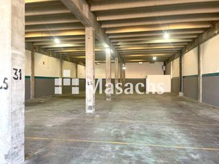 Nau industrial a Can Parellada