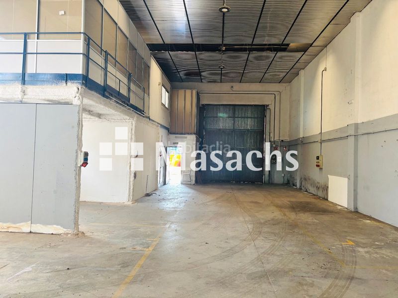 Foto dc3de9a3-ea91-4193-89ef-2d0a8105e840. Location bâtiment à usage industriel dans Polinyà