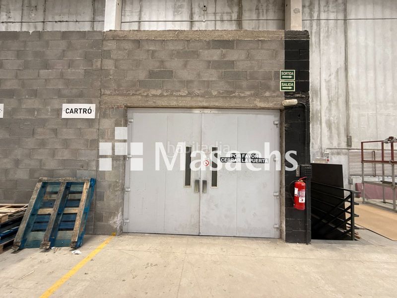 Foto 327d5a73-a8a7-47c2-bcf7-0a1aa7cf2a17. Industrial building in La Balconada-Cal Gravat Manresa